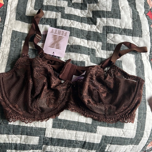 Savage X Fenty Lace Bra - Cocoa - Picture 2 of 3